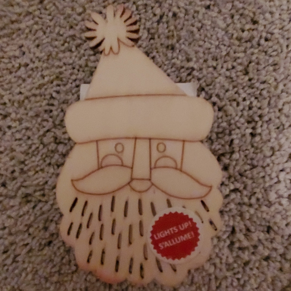 D.I.Y  WOOD SANTA ORNAMENT